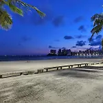 Lindo Ap - Praia Das Pitangueiras - Guaruja